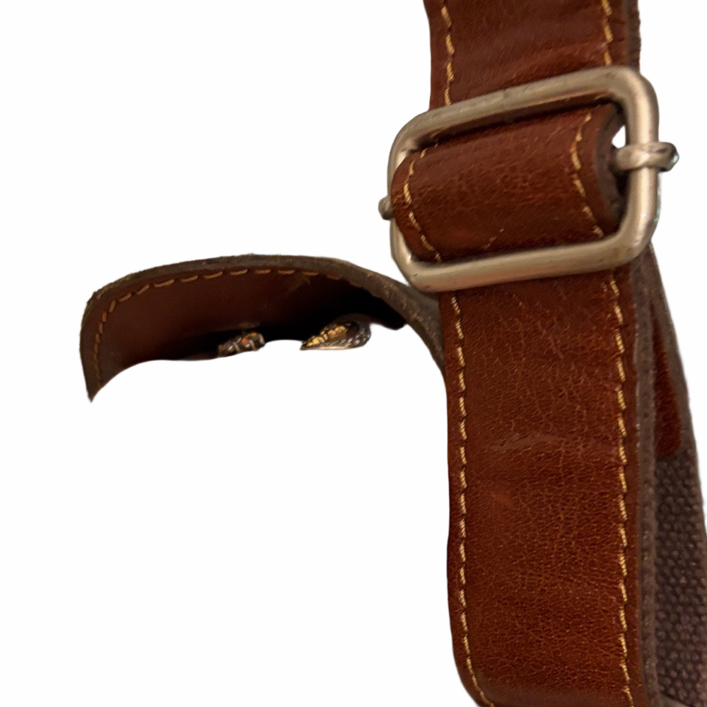 Jack George’s All American pecan Leather crossbody saddle bag. - Picture 6 of 9